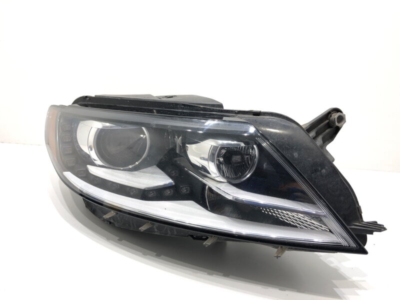 Svetlo pravé predné VW CC B7 (358) 2011 - 2016 3C8941752H