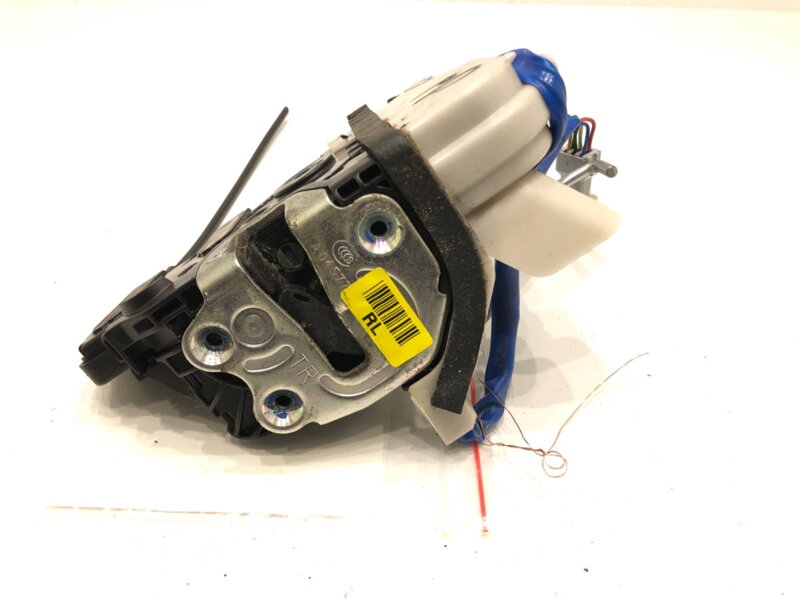 ZÁMOK DVERÍ PRAVÝ PREDNÝ KIA OPTIMA (JF) 2015 - 2022