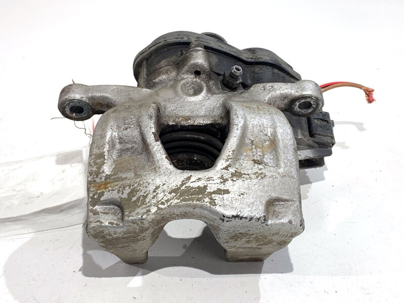 Brzdový strmeň ľavý zadný Audi A4 B9 Avant (8W5, 8WD) 2015 - 2025