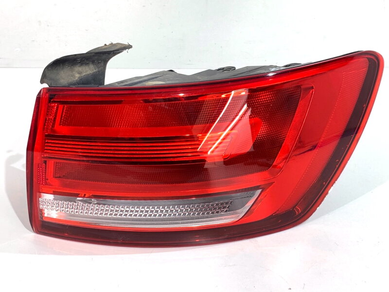 SVETLO PRAVÉ ZADNÉ AUDI A4 B9 AVANT (8W5, 8WD) 2015 - 2025 8W9945070