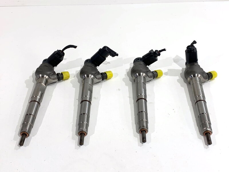 VSTREKOVAČE SADA AUDI A4 B9 AVANT (8W5, 8WD) 2015 - 2025 04L130277AC