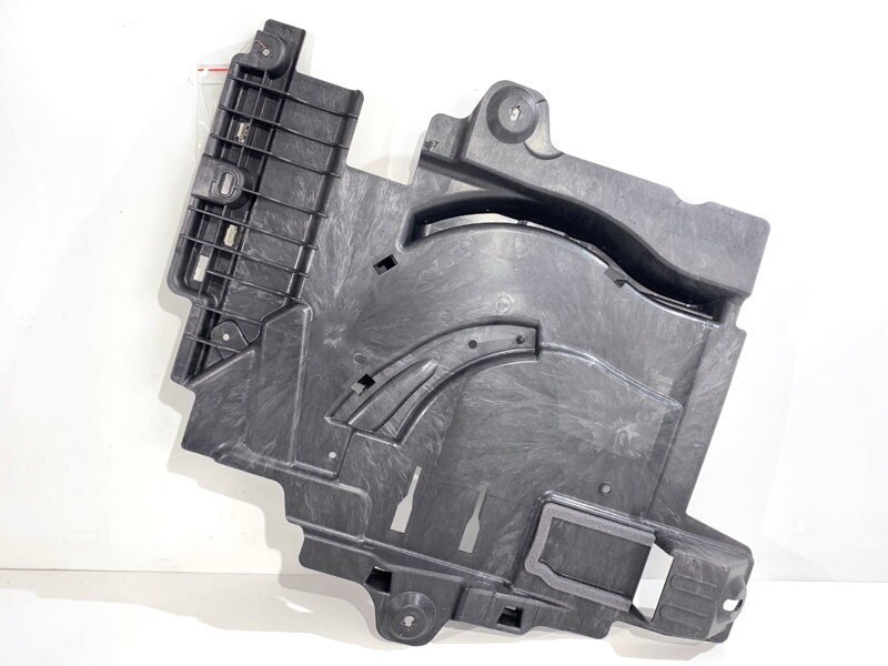 KRYT PODVOZKU MERCEDES-BENZ GLE (V167) 2018 - A1676808610