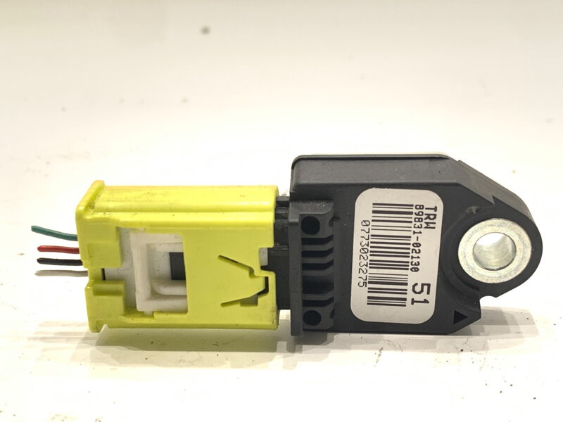 Snímač nárazu Toyota Auris (_E18_) 2012 - 2018 89831-02130