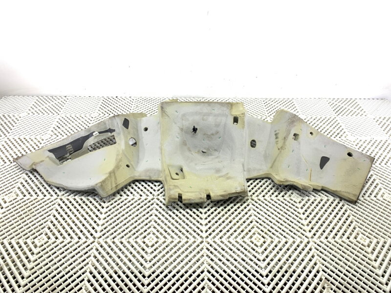 Odhlučnenie nadokla ľavé Audi Q8 (4MN) 2018 - 2022 4M8863813