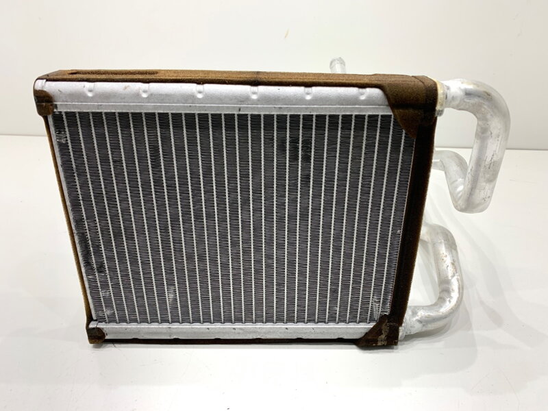 Radiátor kúrenia Hyundai I30 Kombi (FD) 2007 - 2012