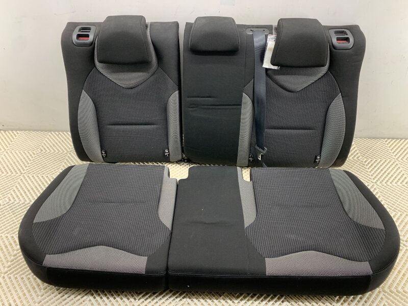 Lavica / sedačka druhý RAD Peugeot 308 I (4A_, 4C_) 2007 - 2016