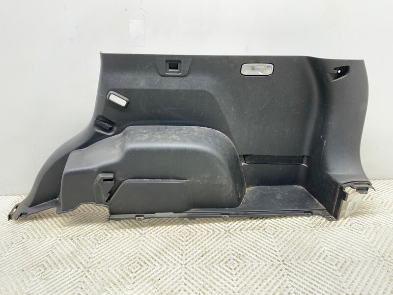 Tapacír kufra ľavý Ssangyong Torres (J100) 2022- 77440-41000