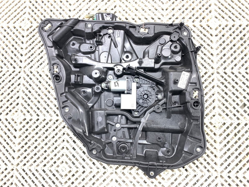 Sťahovačka okna ľavá zadná BMW 5 (G30, F90) 2016 - 2022 7365167