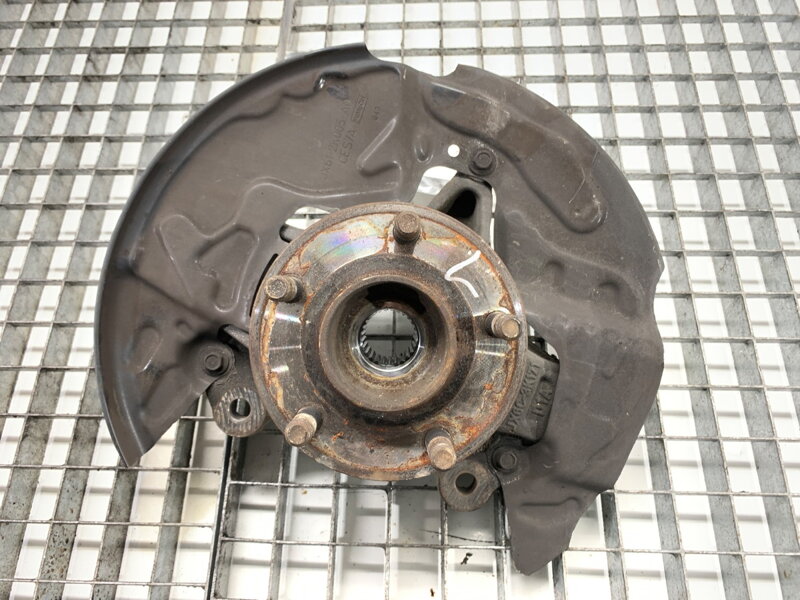 Otoč ľavá predná Ford Focus IV Turnier (HP) 2018 - 2022