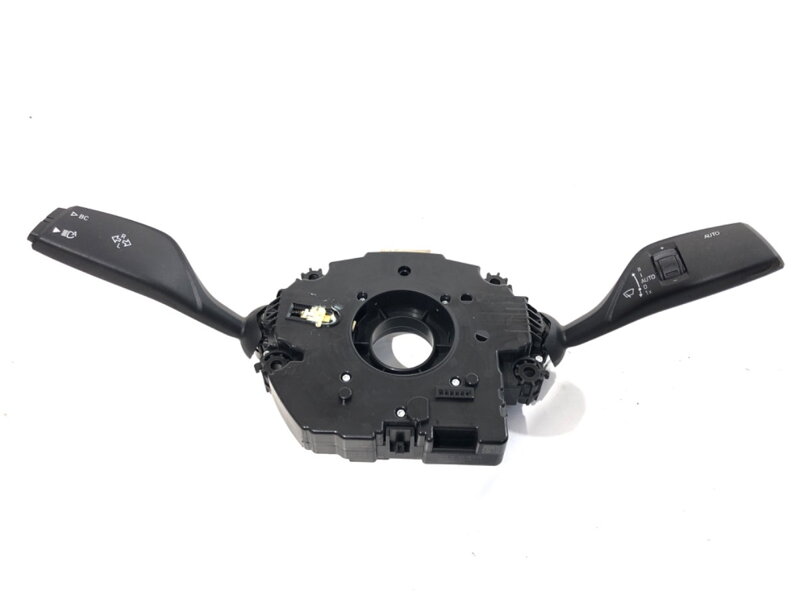 PREPÍNAČ ZDRUŽENÝ BMW 5 (G30, F90) 2016 - 2022 8267498