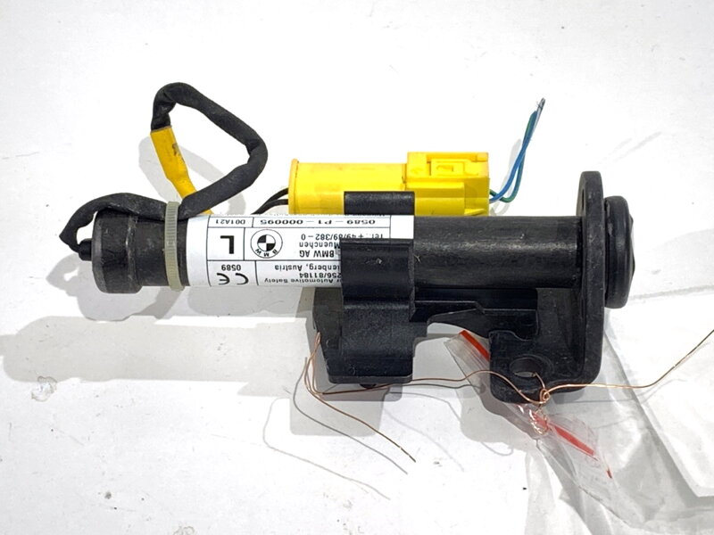 Pyropatróna pyrotechnický kapoty ľavá BMW 5 (G30, F90) 2016 - 2022 7435797