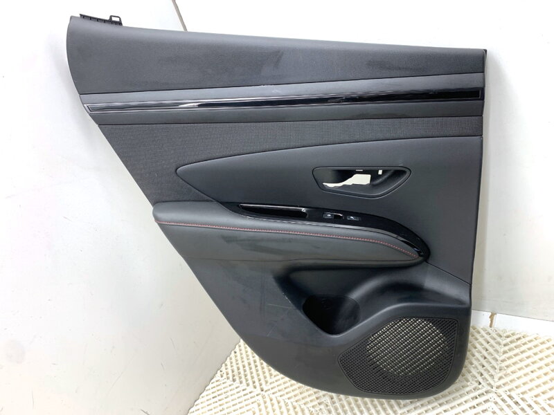 TAPACÍR DVERÍ ĽAVÝ ZADNÝ HYUNDAI TUCSON (NX4E, NX4A) 2020 - 2022