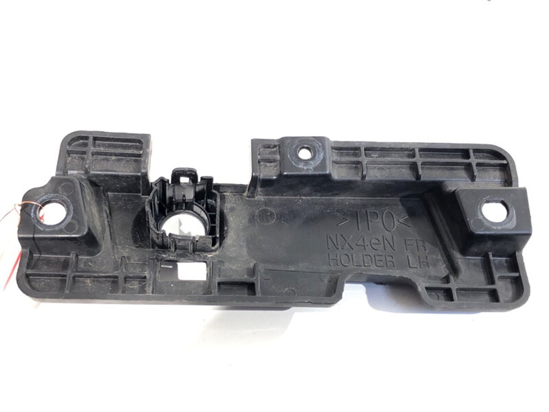 Držiak uchytenie snímača PDC Hyundai Tucson (NX4E, NX4A) 2020 - 2022 NX4EN