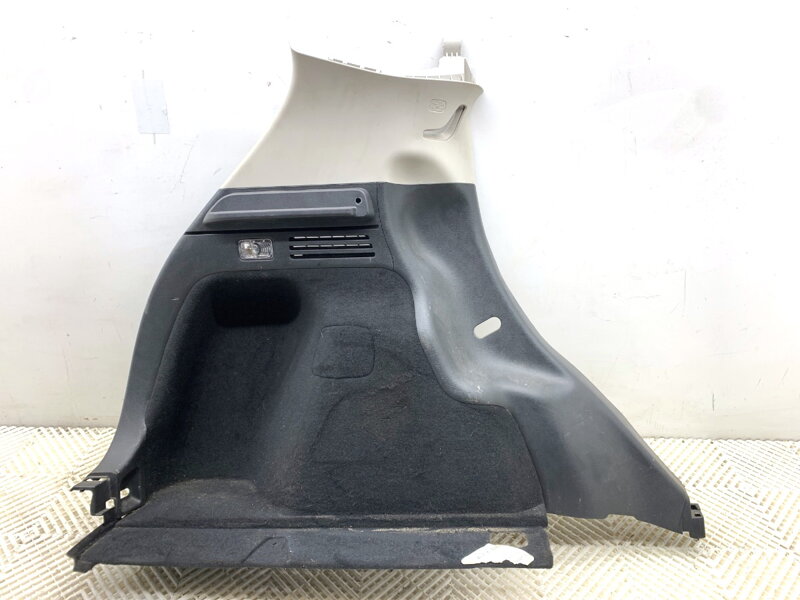 Tapacír kufra ľavý Honda Hr-v (RU) 2014 - 2022 84651T8M