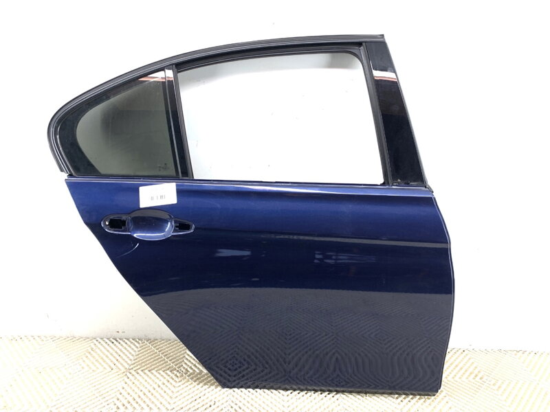 Dvere pravé zadné BMW 3 (F30, F80) 2011 - 2018