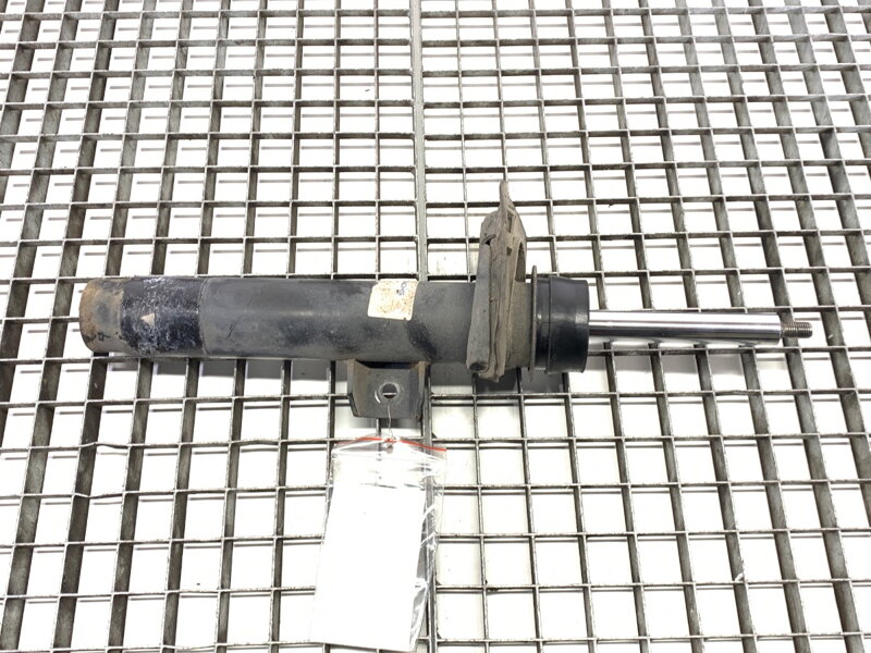 Tlmič ľavý predný BMW 3 (F30, F80) 2011 - 2018