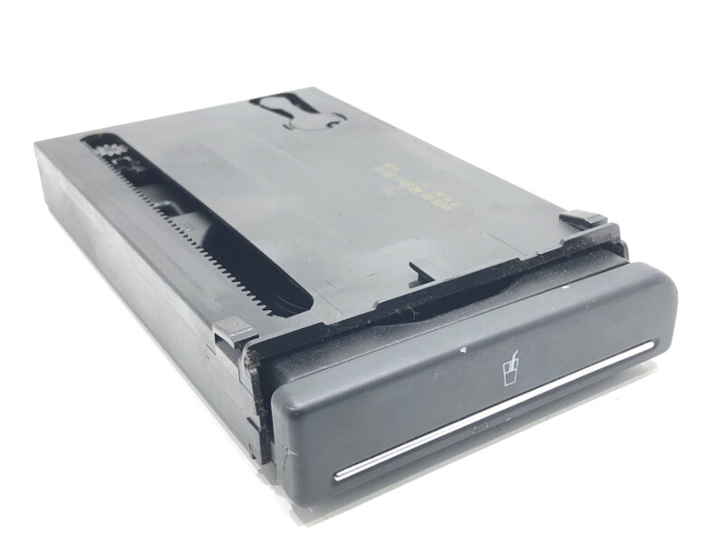 Držiak NA nápoje Audi A4 B7 Avant (8ED) 2004 - 2008 8E1862534K