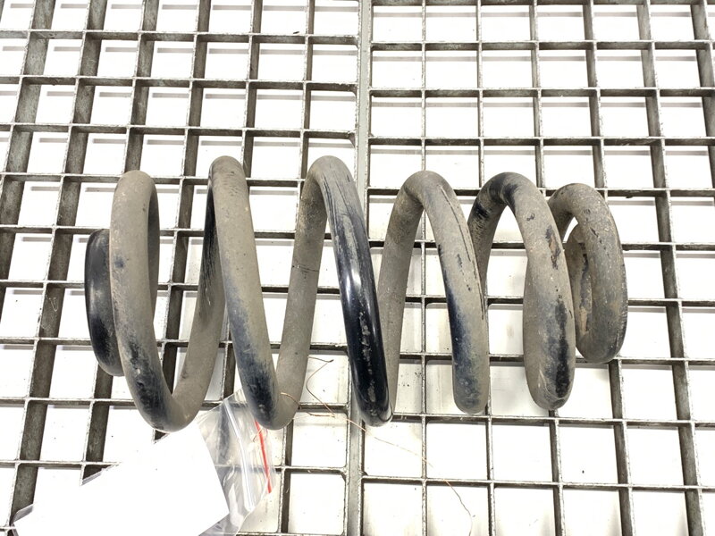 Pružina zadná Audi A4 B7 Avant (8ED) 2004 - 2008