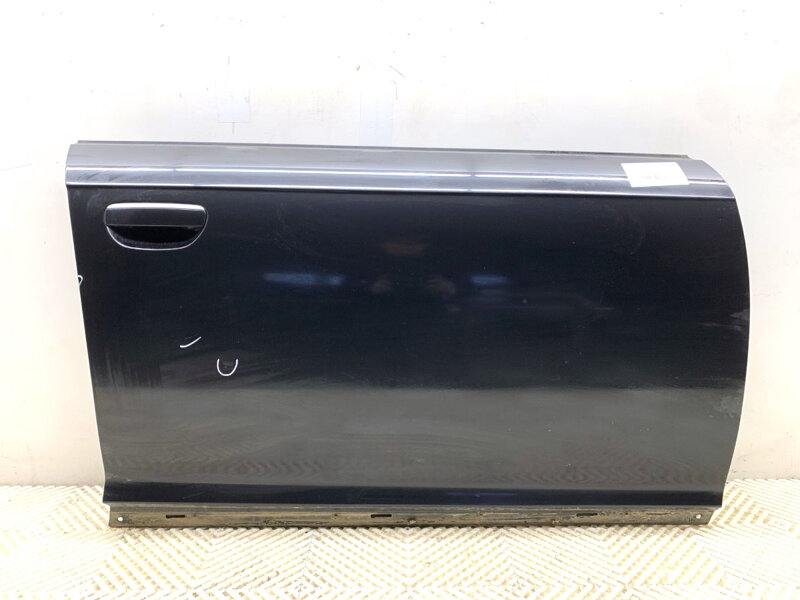 DVERE PRAVÉ PREDNÉ AUDI A6 C6 (4F2) 2004 - 2011