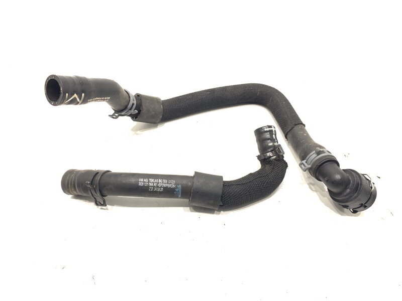 Potrubie vody Skoda Superb III Kombi (3V5) 2015 - 2022 3Q0122073Q 3Q0121064AE