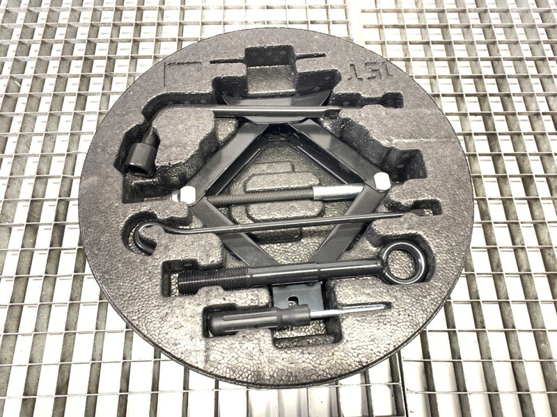 Sada náradia Hyundai I30 Kombi (PDE) 2017 - 2022