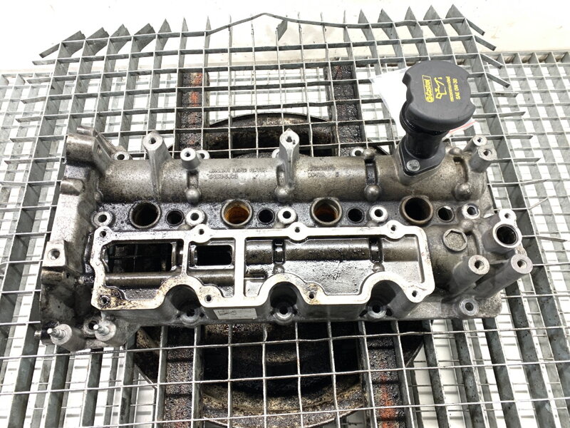 Veko / kryt ventilov Jaguar XF II (X260) 2015 - 2022 G4D3-6J011