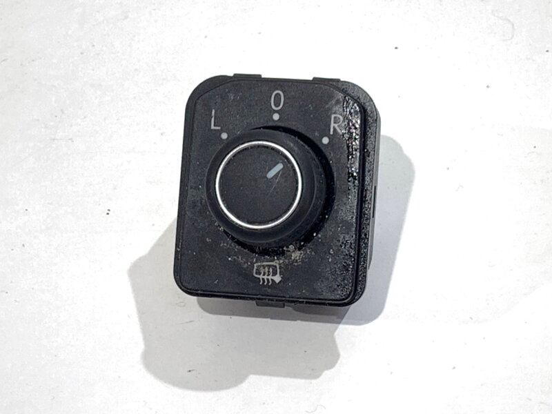 Prepínač regulácie zrkadiel VW Passat B8 Variant (3G5, CB5) 2014 - 2022 3G0959565A