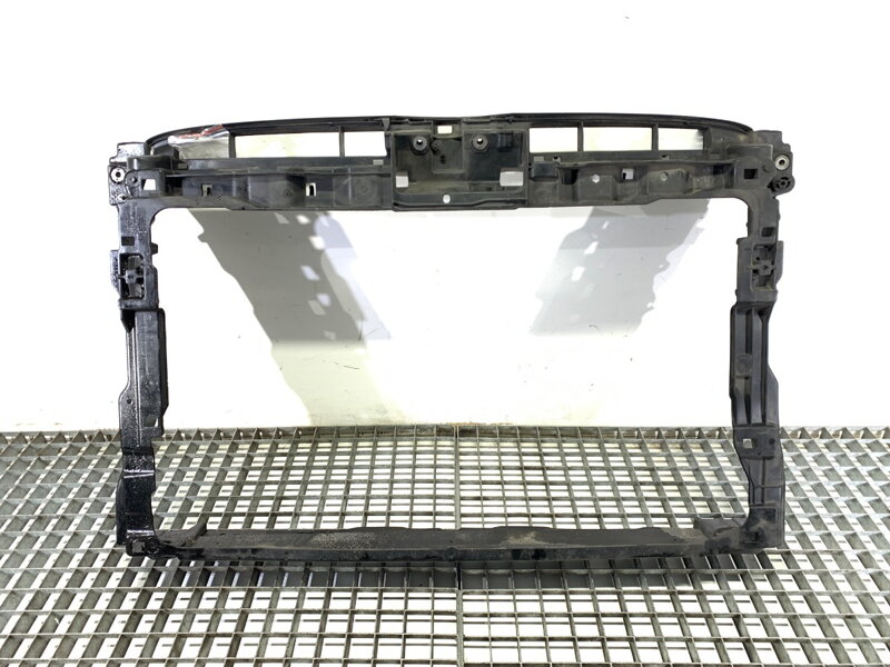 Čelo predné VW Passat B8 Variant (3G5, CB5) 2014 - 2022