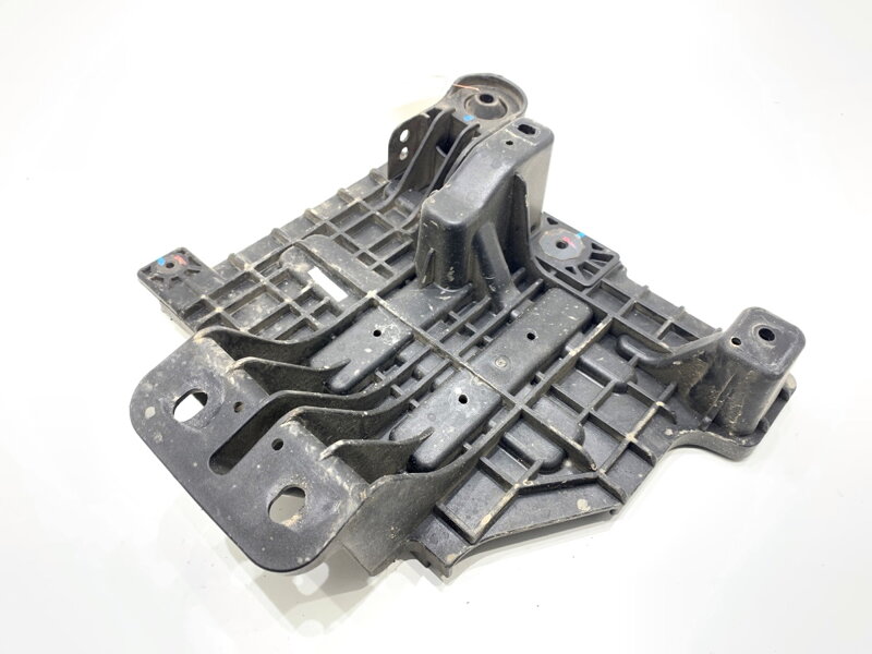 Základňa akumulátora KIA Sportage III (SL) 2009 - 2022 37150-2S000