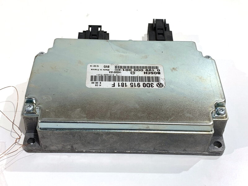 Modul akumulátora VW Phaeton (3D1, 3D2, 3D3, 3D4, 3D6, 3D7, 3D8, 3D9) 2002 - 2016 3D0915181F