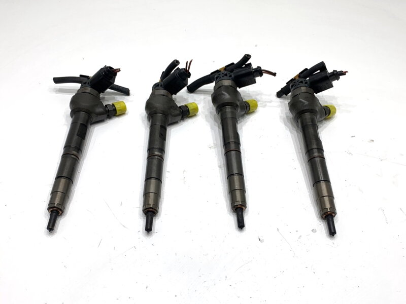 Vstrekovače sada VW Passat B7 Variant (365) 2010 - 2015 03L130277J