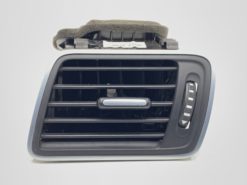 Mriežka ventilácie ľavá predná VW Passat B7 Variant (365) 2010 - 2015 3AB819701A