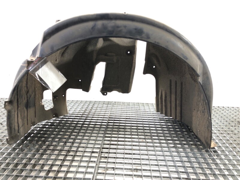 PODBLATNÍK ĽAVÝ PREDNÝ BMW 5 TOURING (E61) 2004 - 2010 7033749