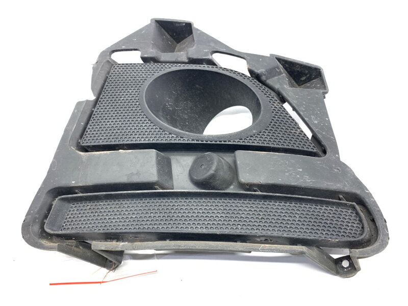 Mriežka halogénu / hmlovky ľavá Ford USA Mustang Coupe 2004 - 2022 DR33-17B969