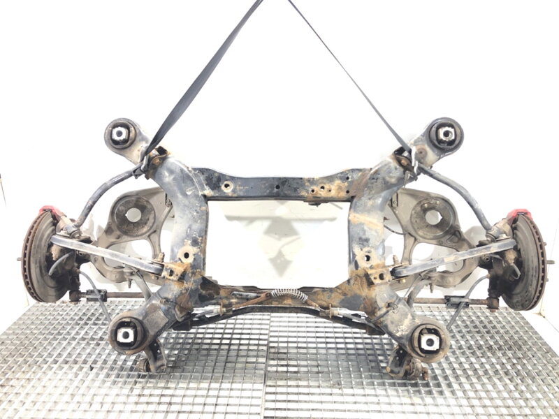 Výstuha zadná Jeep Grand Cherokee IV (WK, WK2) 2010 - 2022