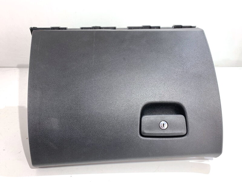 Odkladacia schránka spolujazdca Jeep Grand Cherokee IV (WK, WK2) 2010 - 2022 P01449119BL