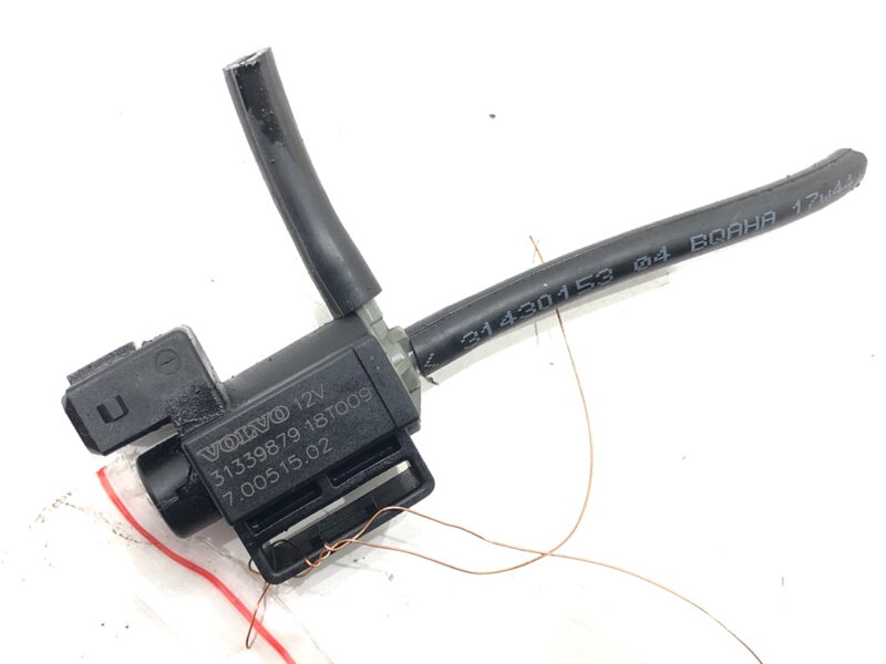 Ventil podtlaku Volvo V90 II Kombi (235, 236) 2016 - 2022 31339879