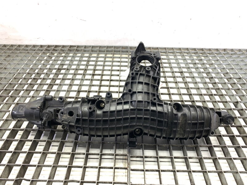 Sacie potrubie Volvo V90 II Kombi (235, 236) 2016 - 2022 31431955