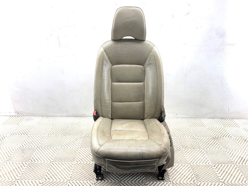 Sedadlo ľavé predné Volvo S80 II (124) 2006 - 2016