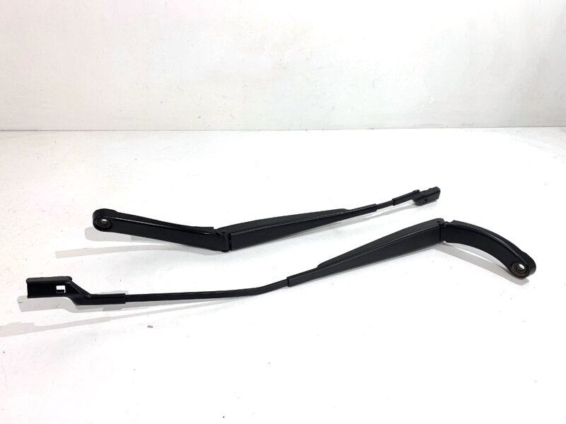 STIERAČ SADA PREDNÝ VW T-ROC (A11) 2017 - 2022 2GA955409A 2GA955410A