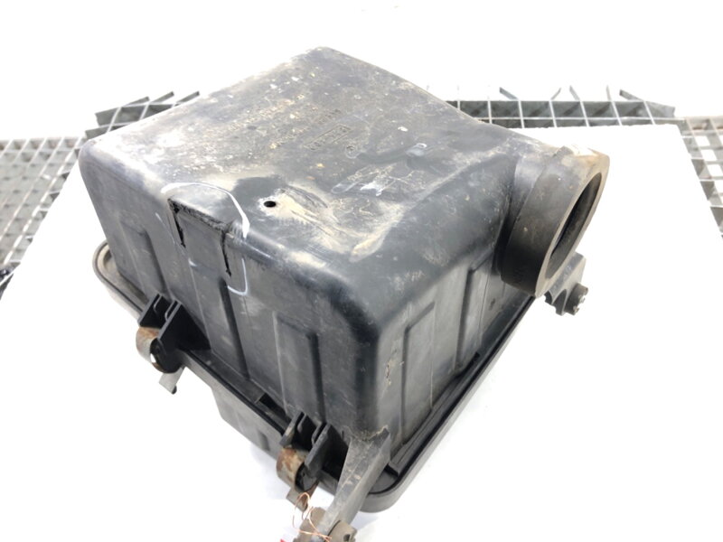 Kryt filtra vzduchu Suzuki Jimny (SN) 1998 - 2022 84A-A02