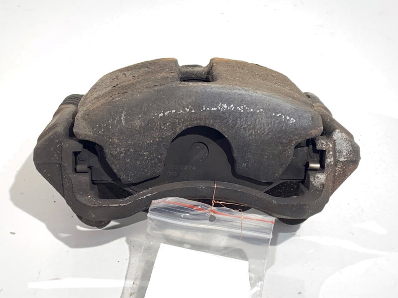 Brzdový strmeň ľavý predný VW T-roc (A11) 2017 - 2022