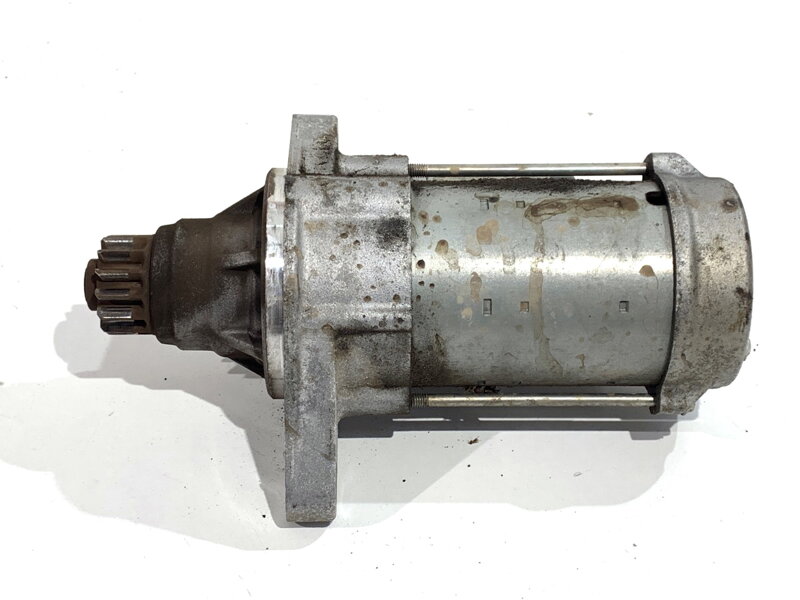 Štartér VW T-roc (A11) 2017 - 2022 0AM911024A