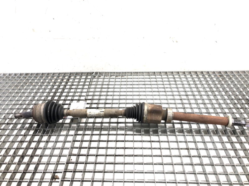 POLOOS PRAVÁ PREDNÁ RENAULT MEGANE IV LIFTBACK (B9A/M/N_) 2015 - 2022