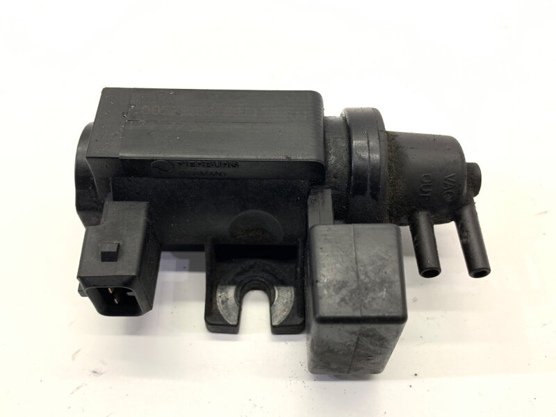 Ventil podtlaku BMW X6 (E71, E72) 2007 - 2014 7796634