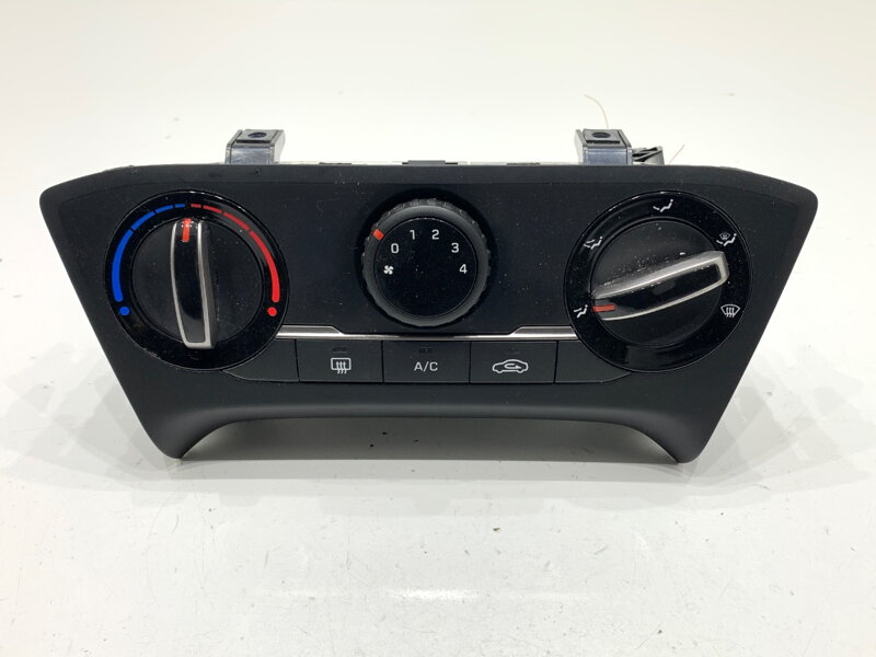 Panel ovládania ventilácie Hyundai I20 II (GB, IB) 2014 - 2022 97250-C8410
