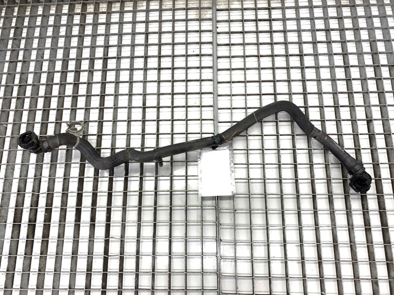 Potrubie vody Renault Clio V (B7_) 2019 - 2022 217411635R