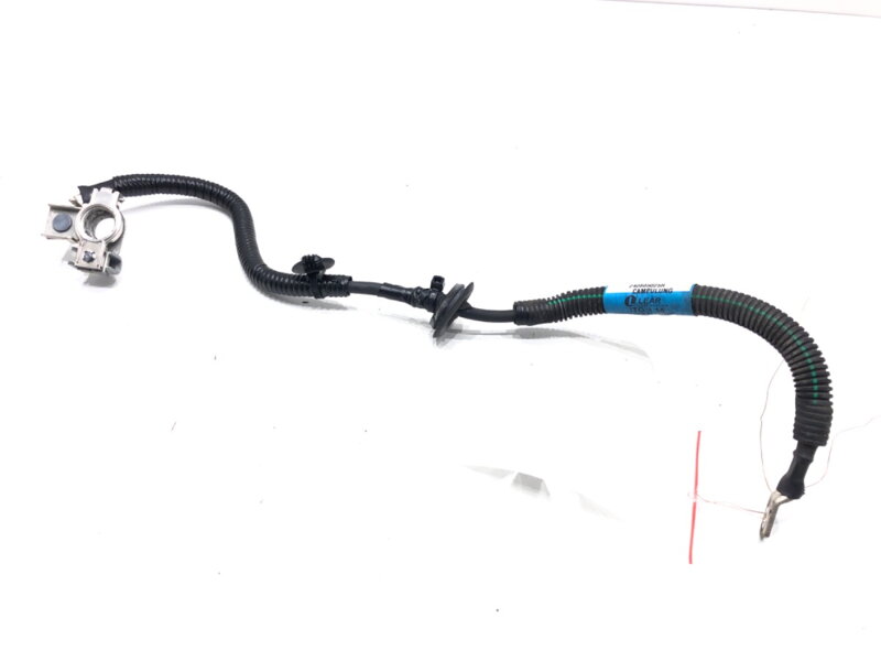 PÓL / svorka (BATÉRIE) mínus Renault Clio V (B7_) 2019 - 2022 240805025R