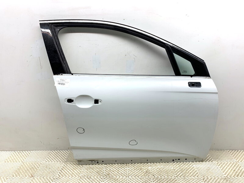 Dvere pravé predné DV369 Renault Clio V (B7_) 2019 - 2022 DV369