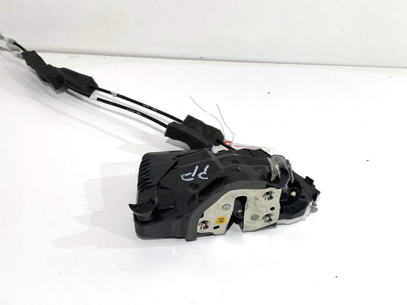 Zámok dverí pravý predný Honda Cr-v V (RW_, RT_) 2016 - 2022 M73-11110